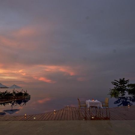 Eskaya Beach Resort And Spa Panglao Island Restaurant photo